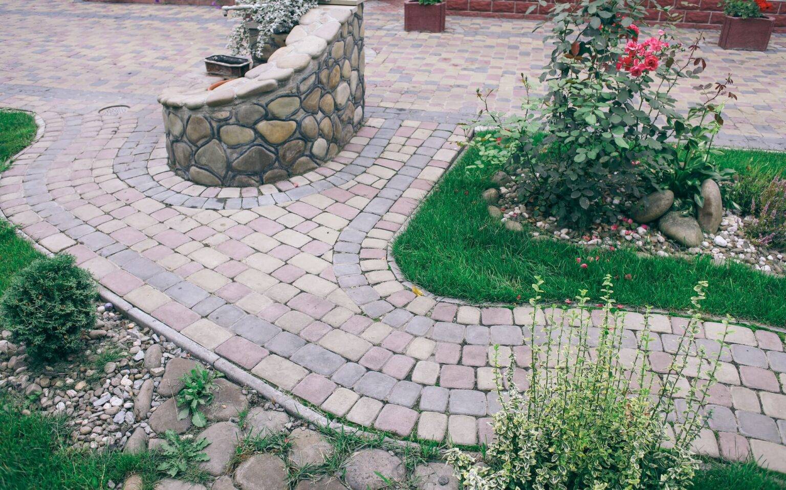 The Difference between Flagstone vs Pavers Epic Stoneworks