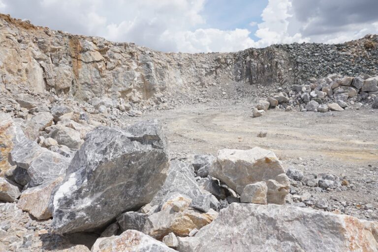 Natural Stone & Rock Quarry in Florida